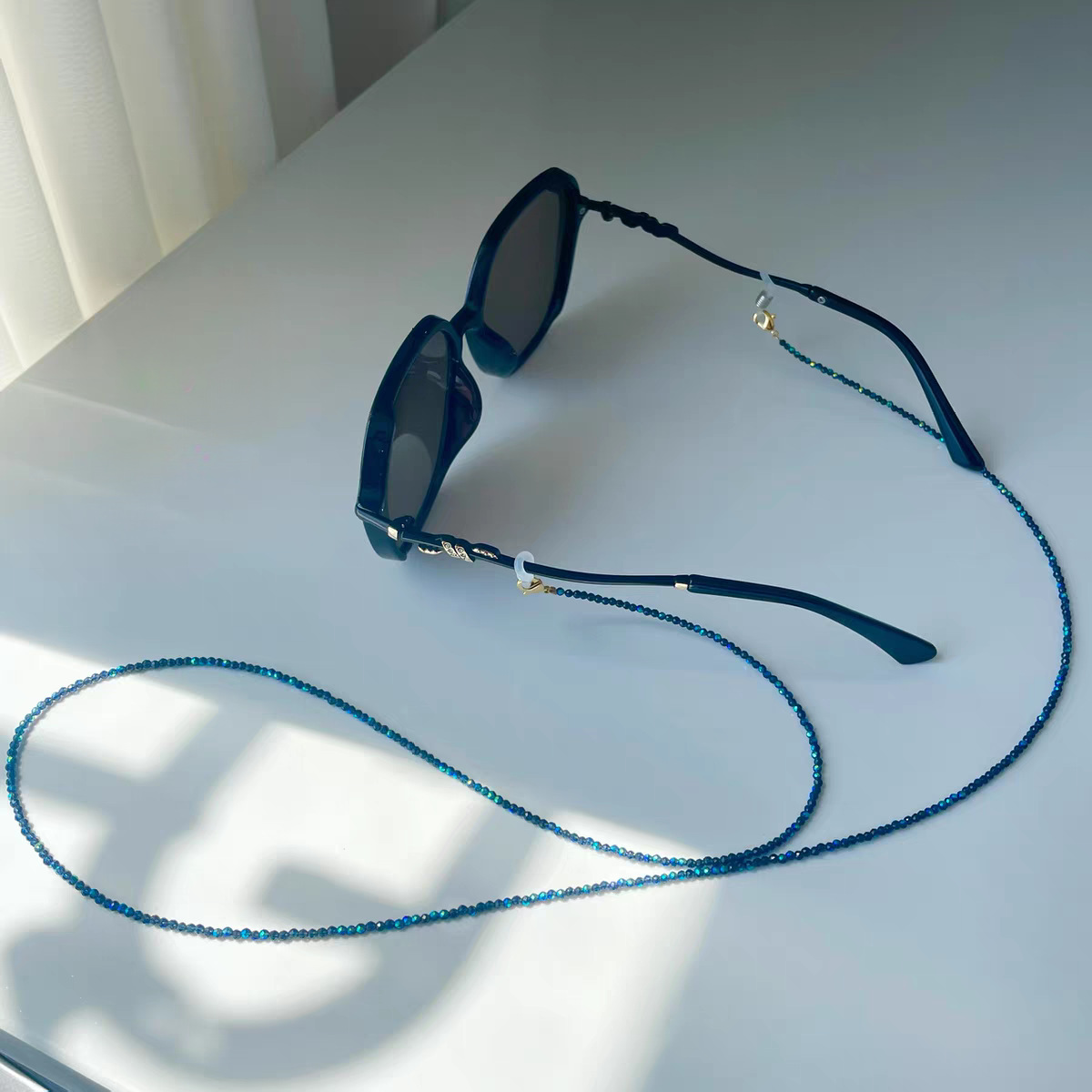 Eyeglasses Chain Sparkling Blu - огляд і ціна Mask Chain Holder